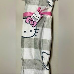 Hello kitty blanket (viral)